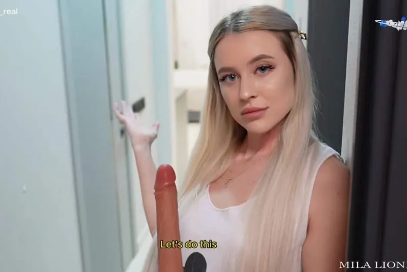 Giao cặc giả chất lượng kém, anh shipper phải đền tiền bằng cục thịt thật